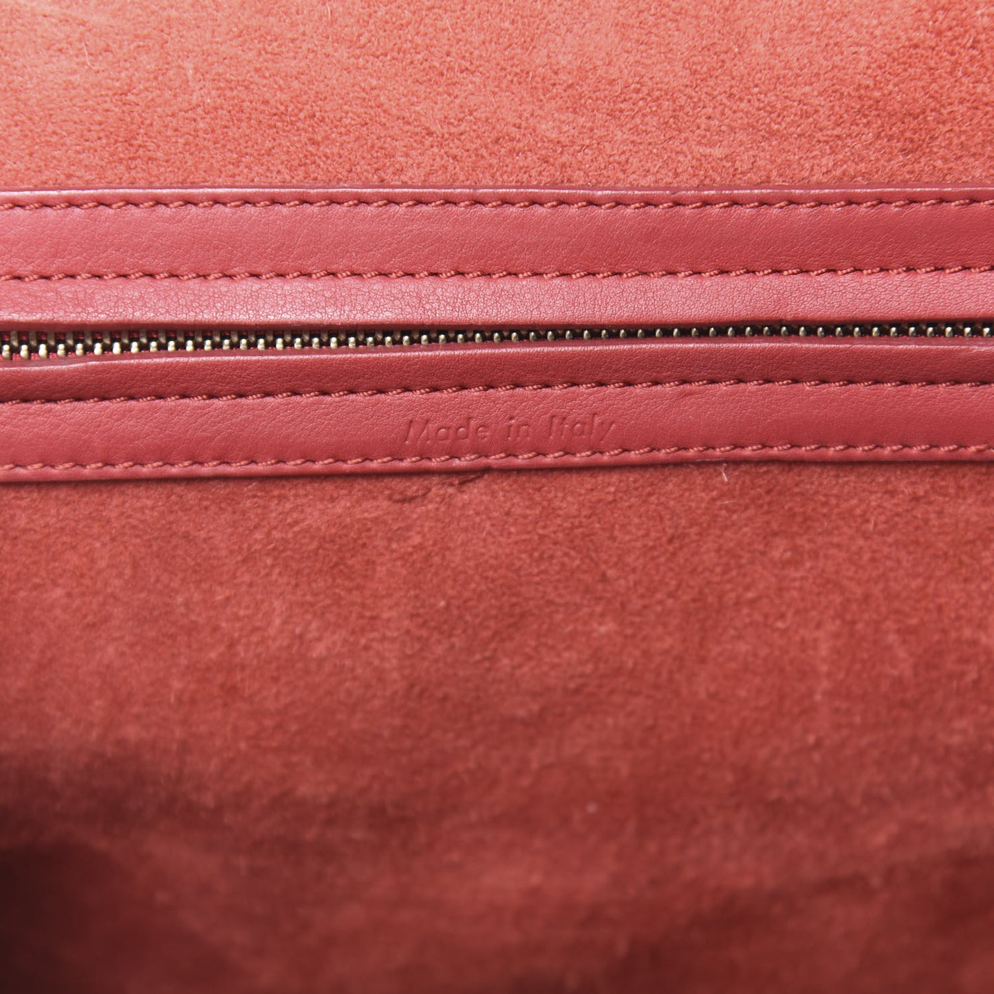 Supple Calfskin Medium Phantom Luggage Red