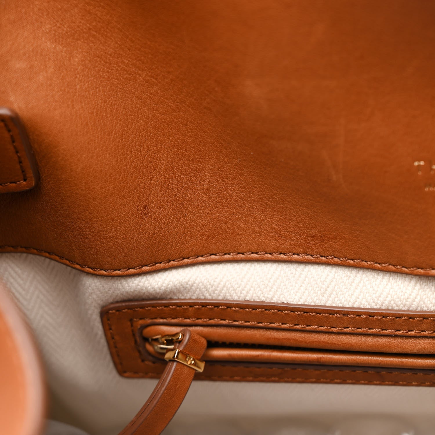 The Row Polished Saddle Calfskin Soft Margaux 15 Cuir 13 of 17