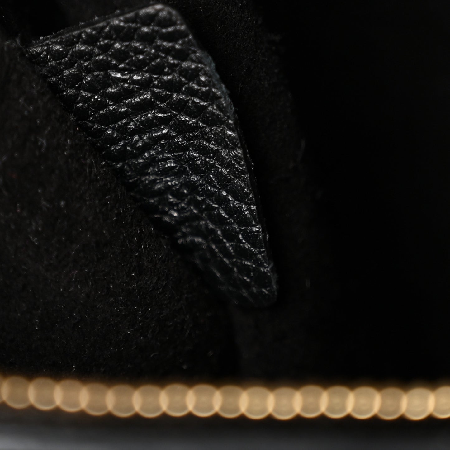 Soft Grained Calfskin Small Belt Cabas Phantom Black