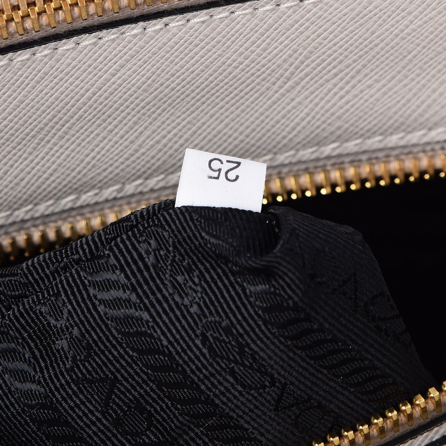 Saffiano Lux Colorblock Medium Galleria Double Zip Tote Black Talco