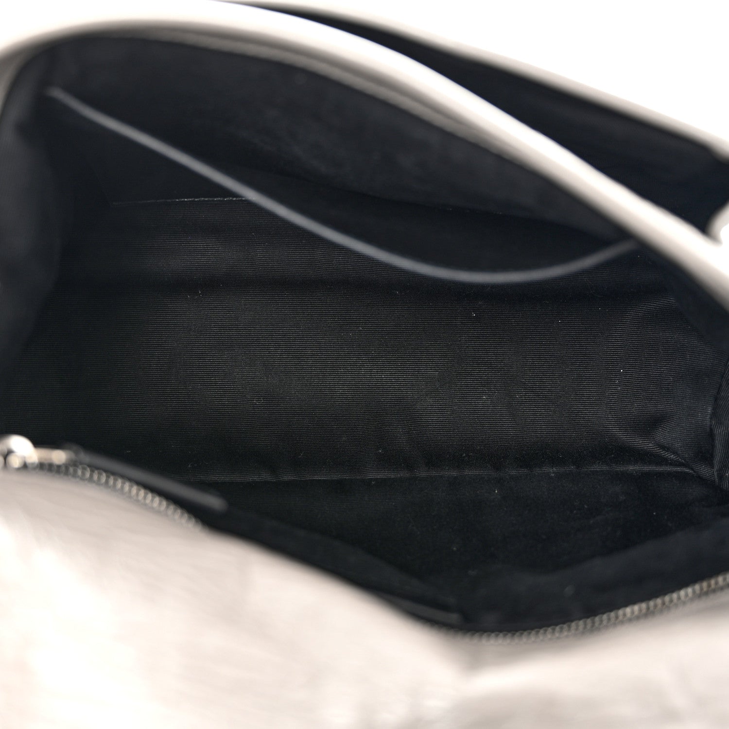 Saint Laurent Crinkled Calfskin Matelasse Monogram Medium Niki Chain Satchel Fog 5 of 11