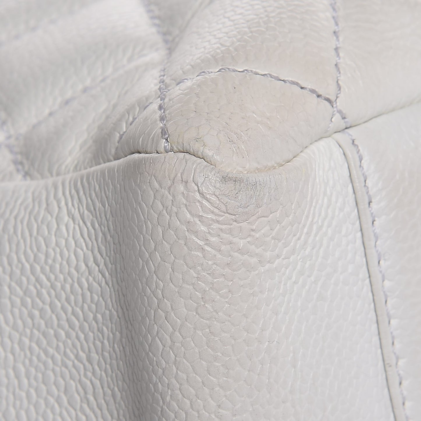 Caviar Quilted Grand Shopping Tote GST White