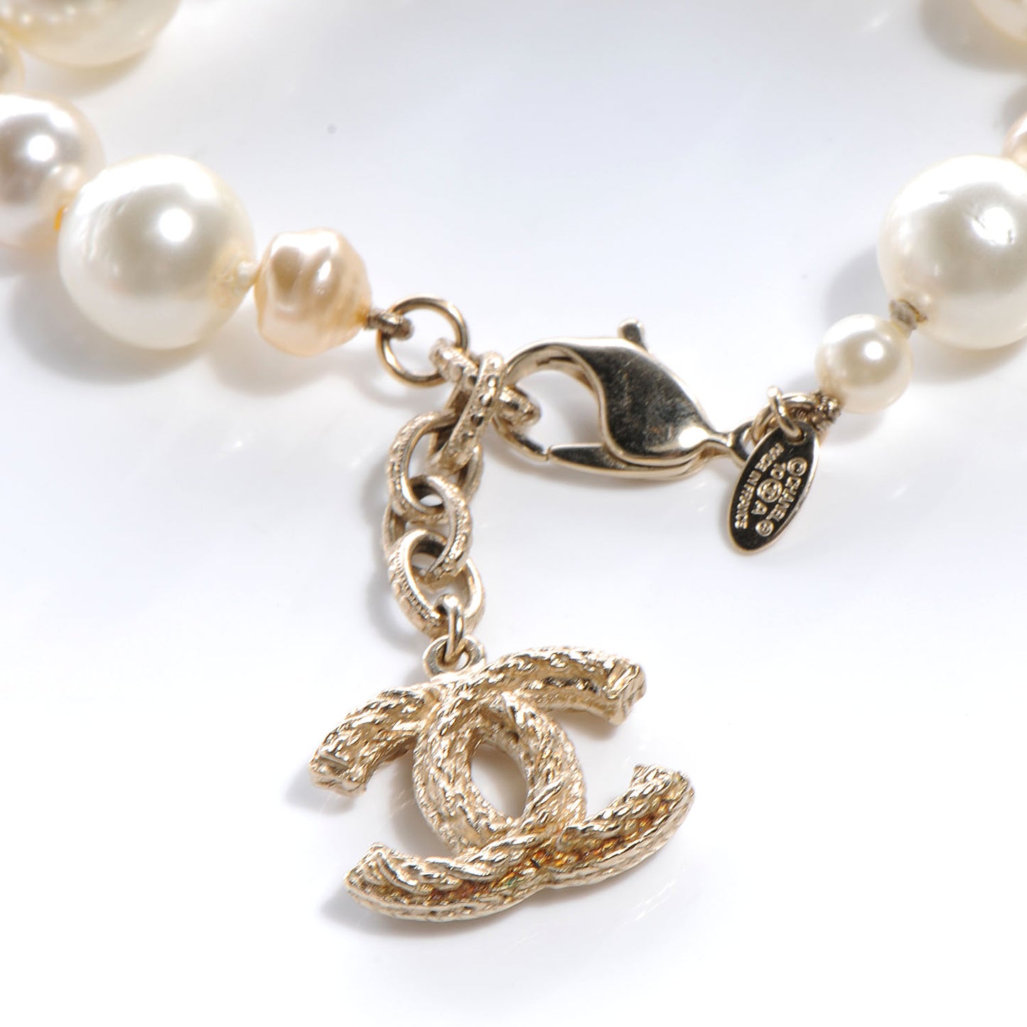 Pearl CC Bracelet Gold