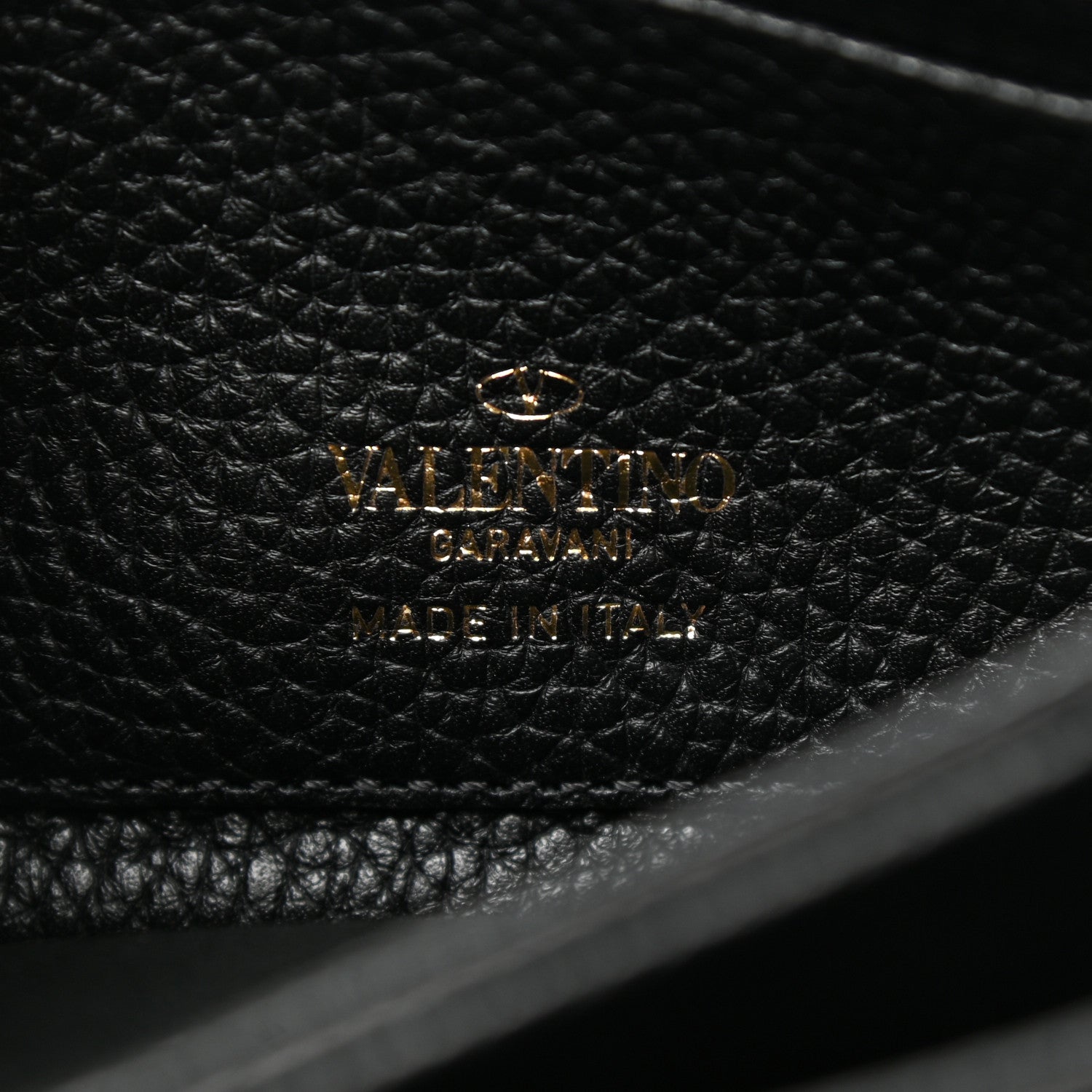 Valentino Garavani Pebbled Calfskin Rockstud Flap Wallet On Chain Black 5 of 5
