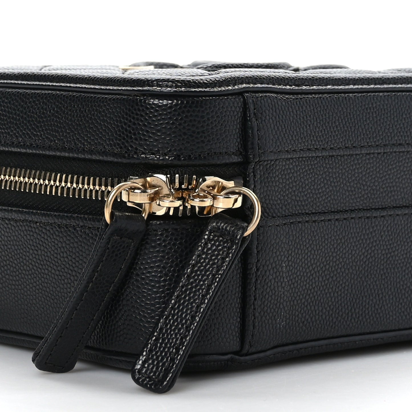 Caviar Quilted Small CC Filigree Vanity Case Black