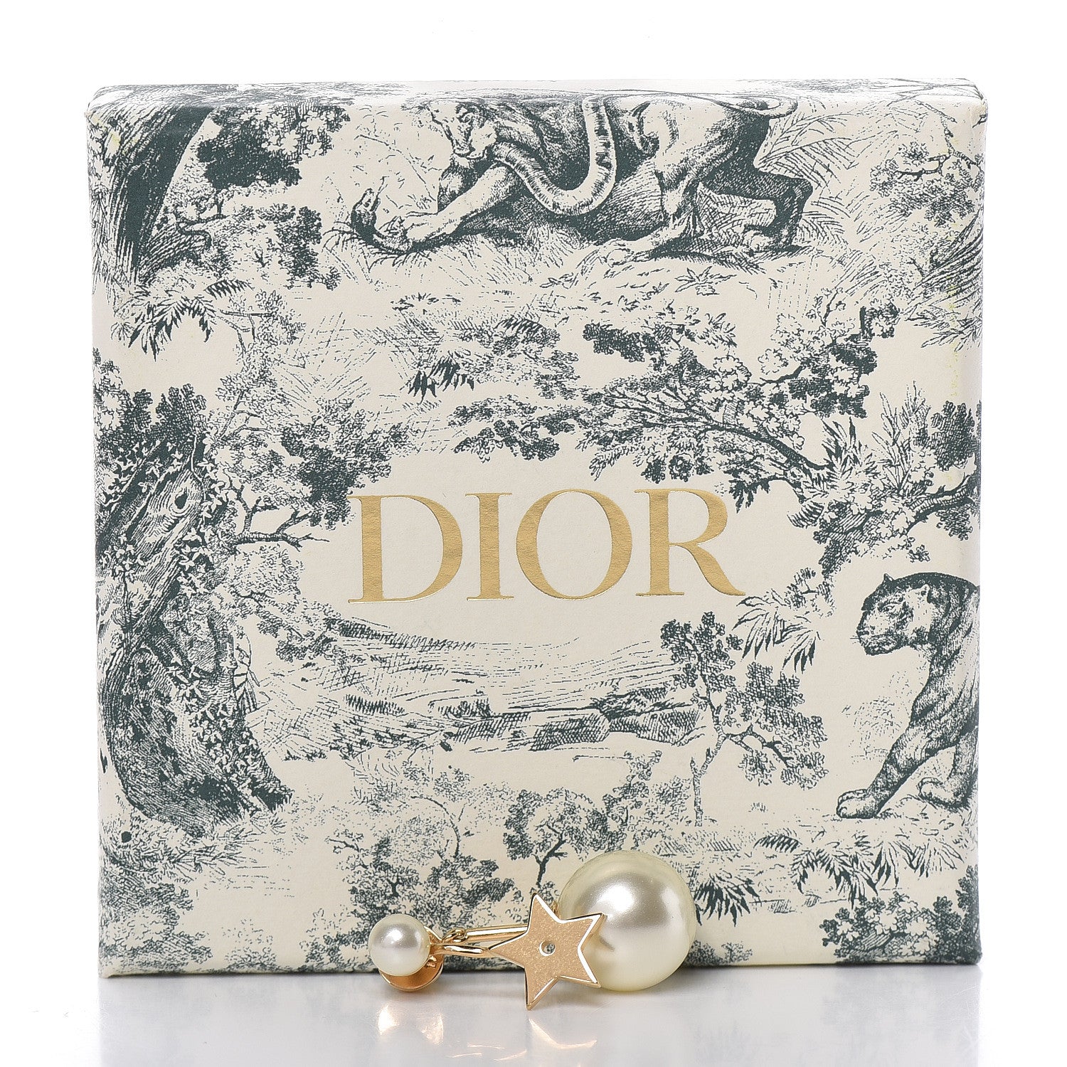 Christian Dior Pearl My ABCDior Tribales Etoile Earring Gold 5 of 5