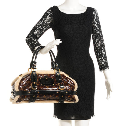 Louis Vuitton Monogram Shearling Sac Storm 2 of 7