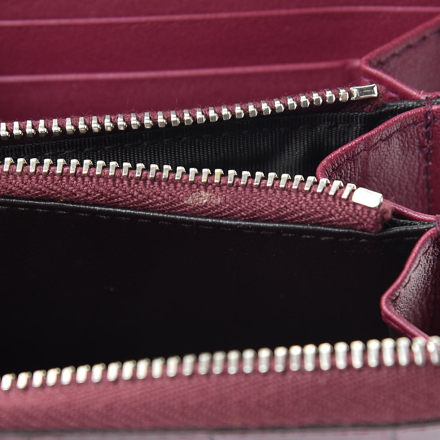 Crocodile Zip Around Card Case Cherry Gloss