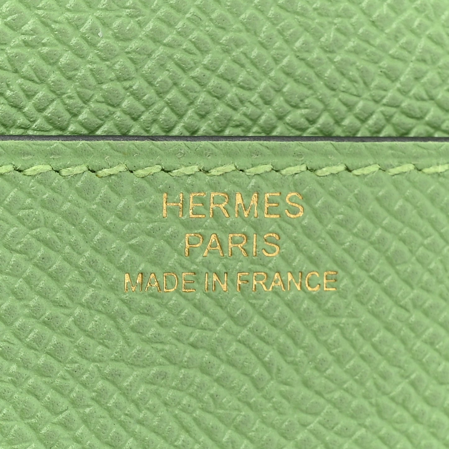 Epsom Constance Long To Go Wallet Vert Criquet