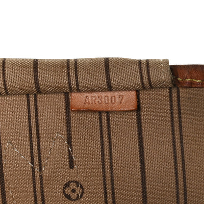 Louis Vuitton Monogram Neverfull MM 8 of 13