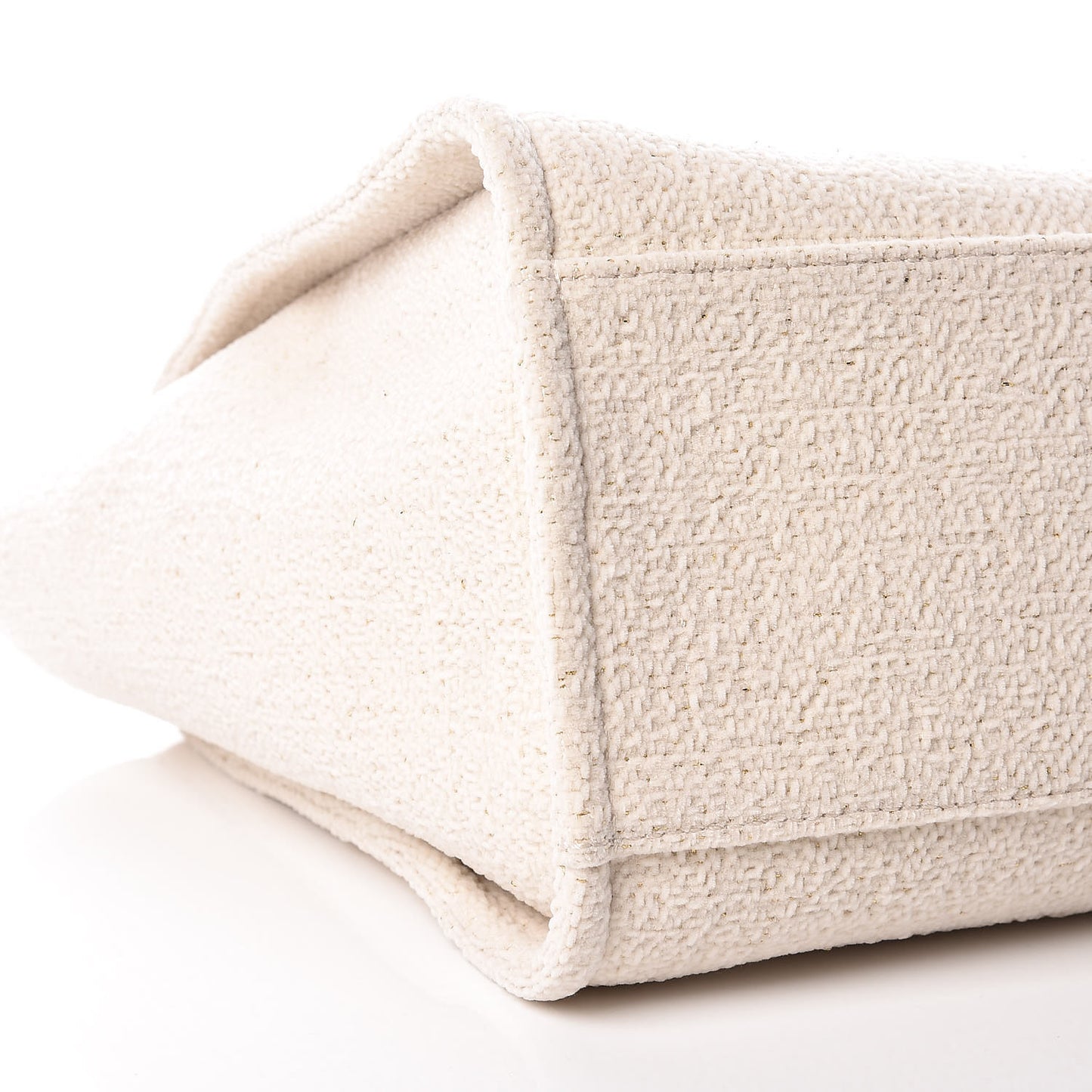 Lurex Boucle Medium Deauville Tote White
