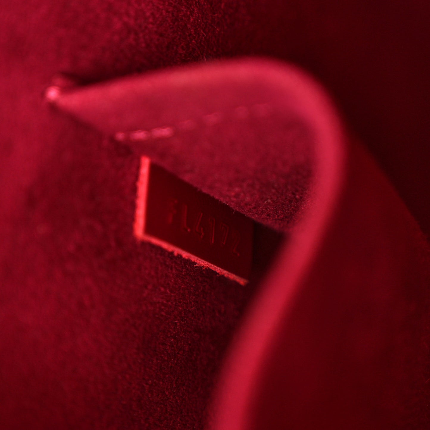 LOUIS VUITTON Epi Alma PM Fuchsia