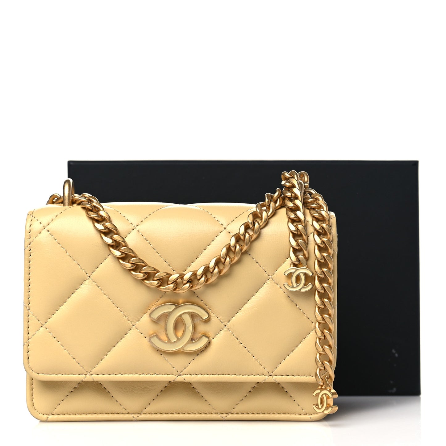 Lambskin Enamel Quilted Pending Clutch With Chain Yellow