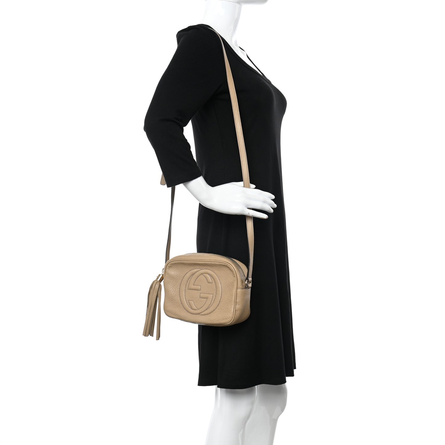 Pebbled Calfskin Small Soho Disco Bag Camelia