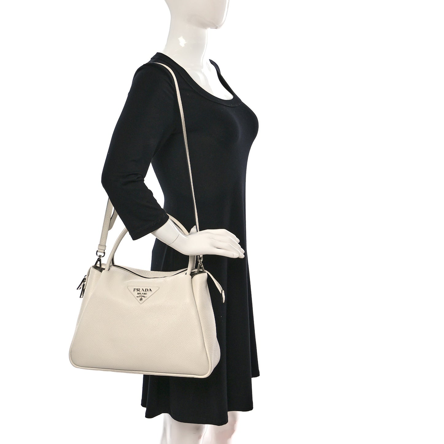 Vitello Daino Soft Medium Zippered Top Handle Bag White