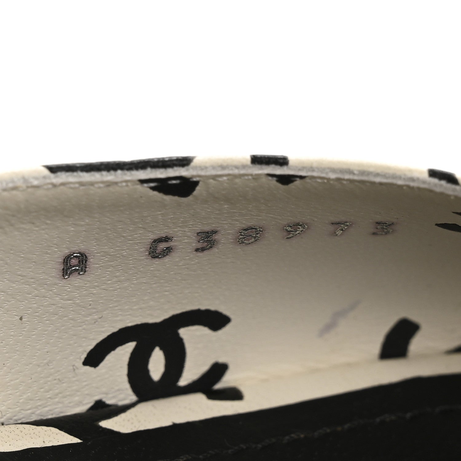 Chanel Printed Lambskin CC Sandals 41 White Black 9 of 12