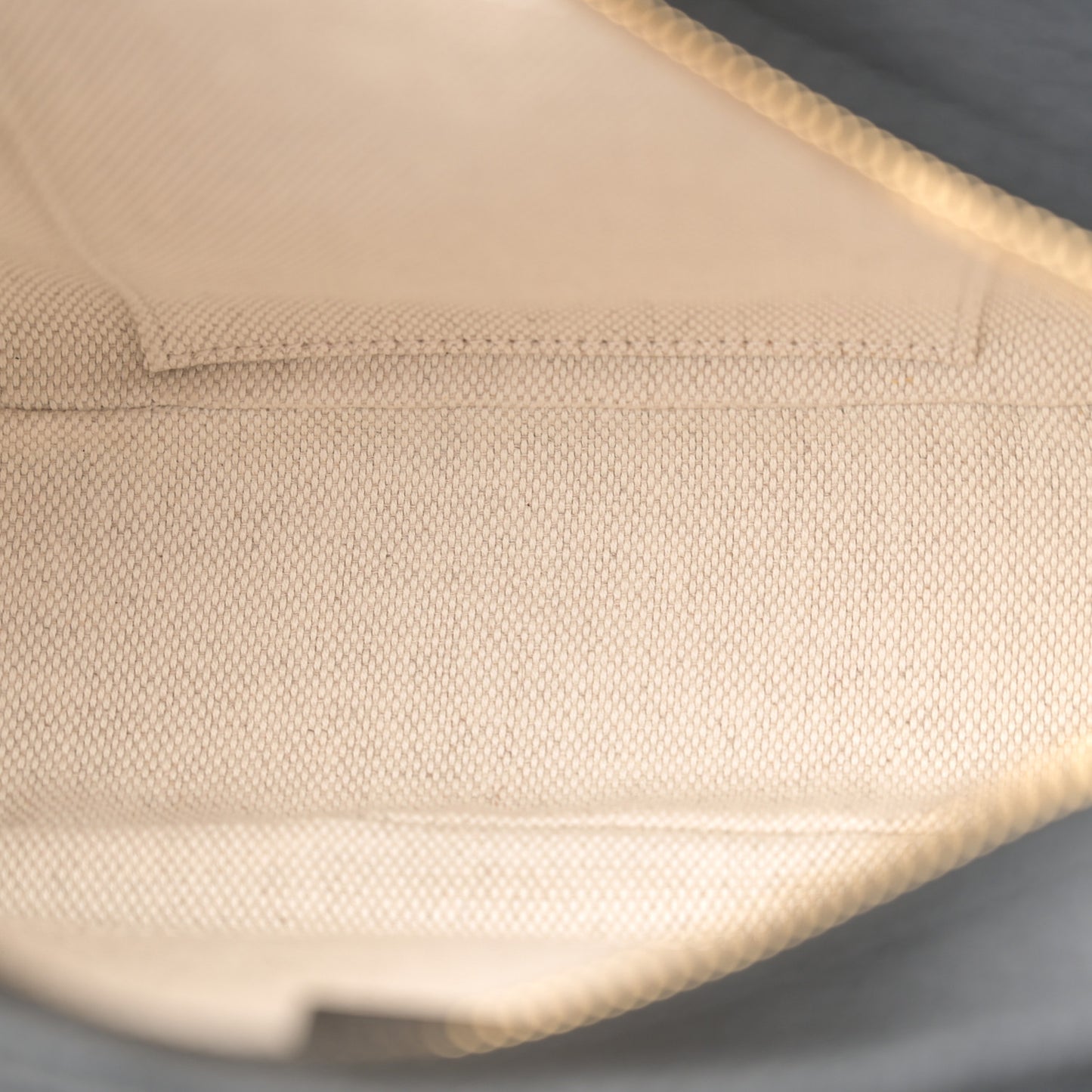 Pebbled Calfskin Small Soho Disco Bag Black