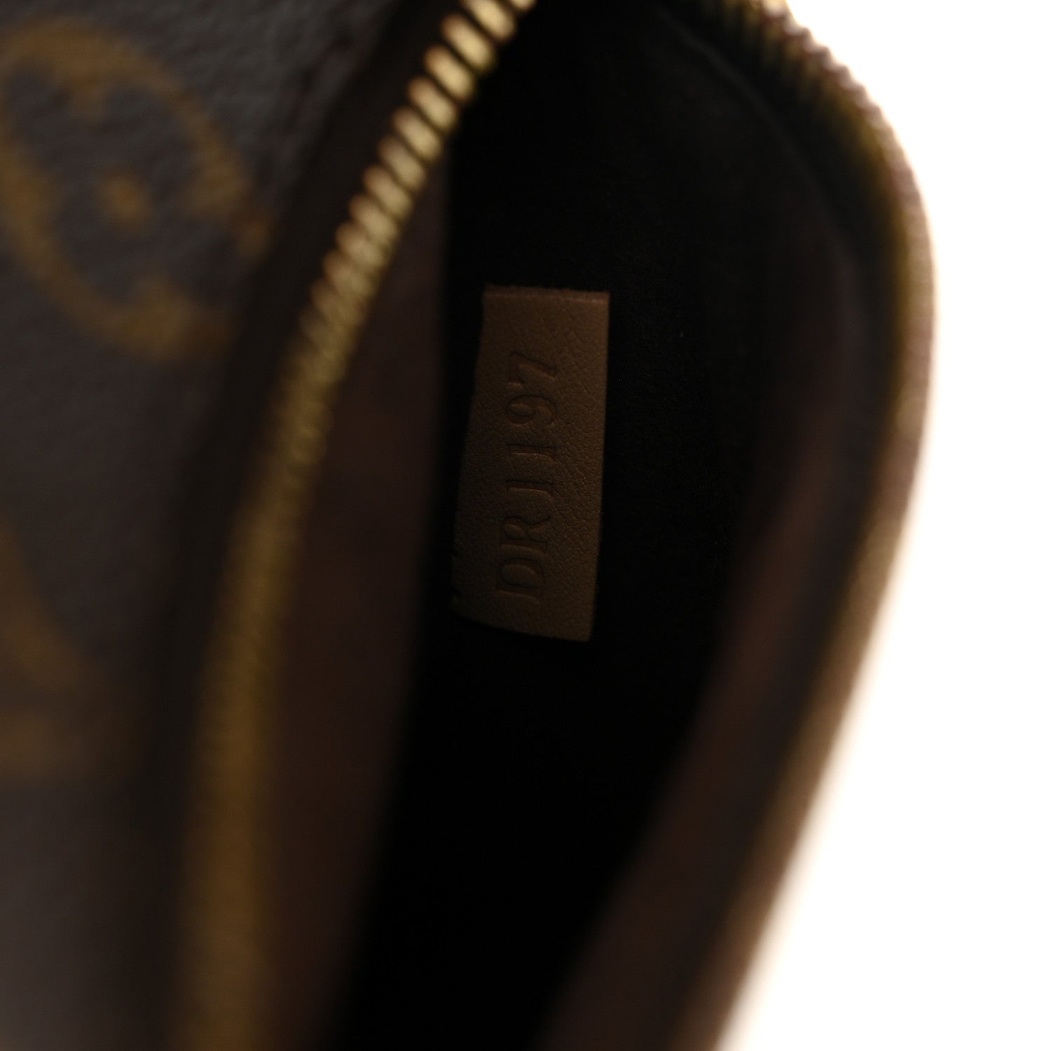 Louis Vuitton Monogram Pochette Metis 7 of 11