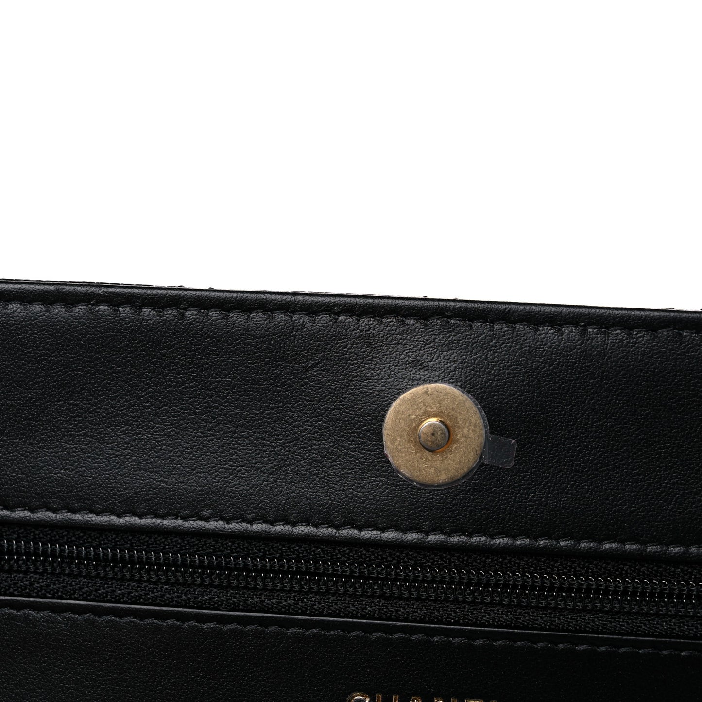 Shiny Caviar Quilted Pick Me Up Wallet On Chain WOC Black