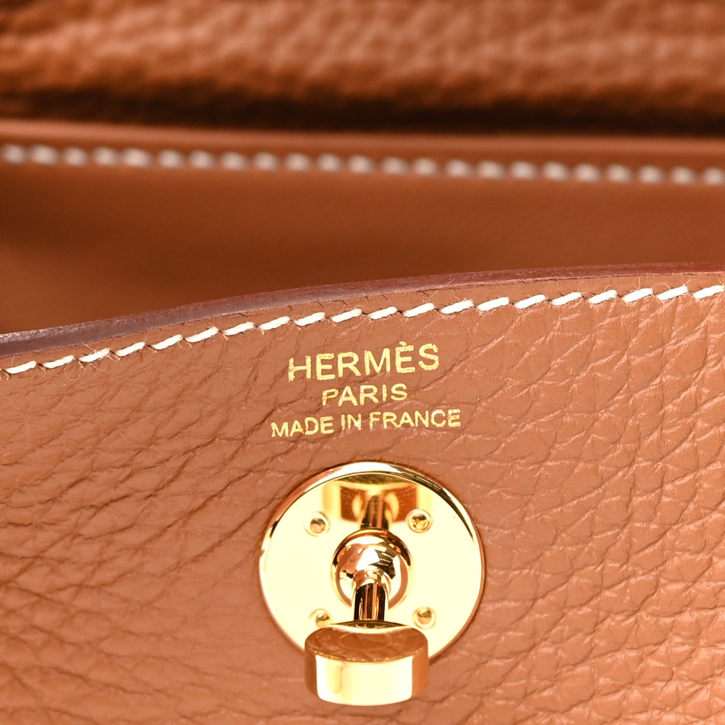 Taurillon Clemence Mini Lindy 20 Gold