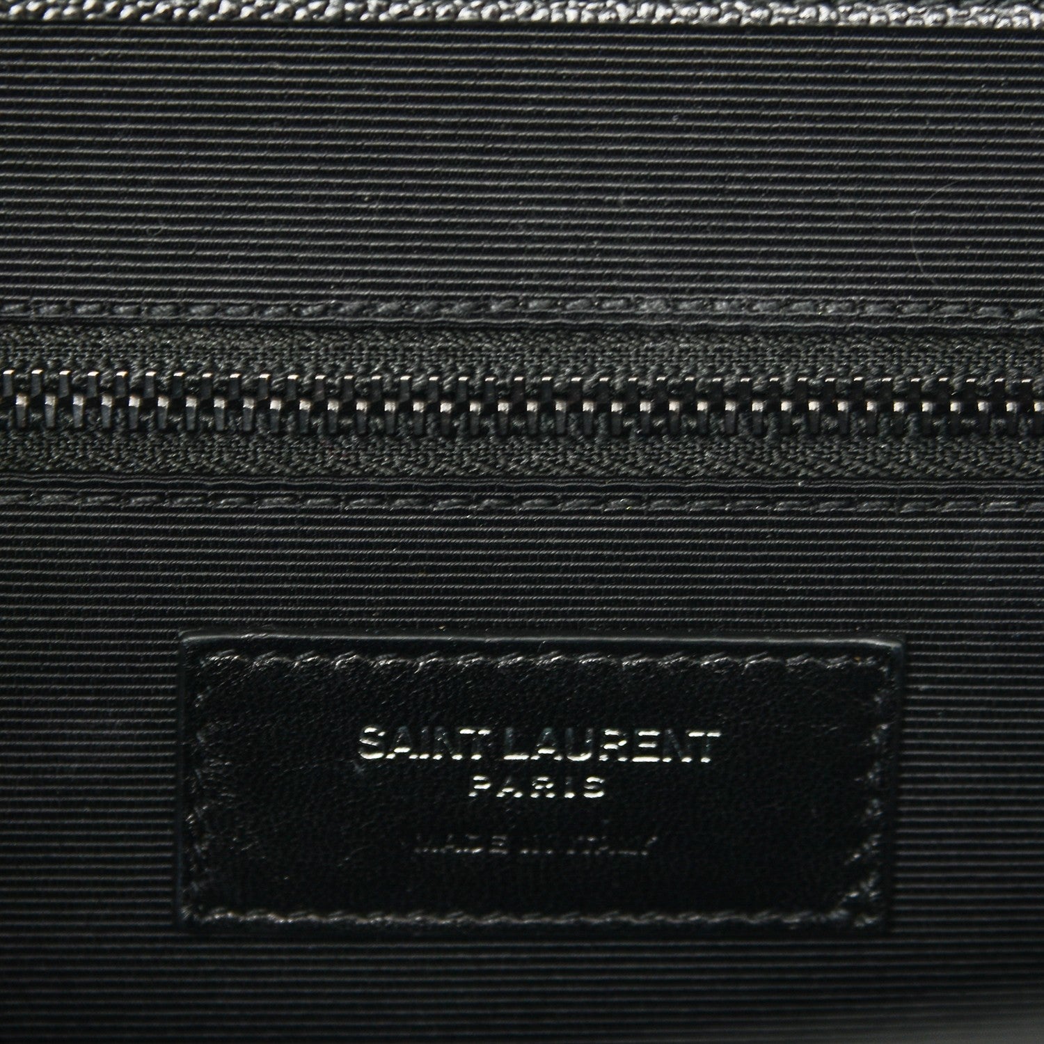 Saint Laurent Grain De Poudre Textured Mixed Matelasse Large Triquilt Monogram Monochrome Satchel Black 6 of 7