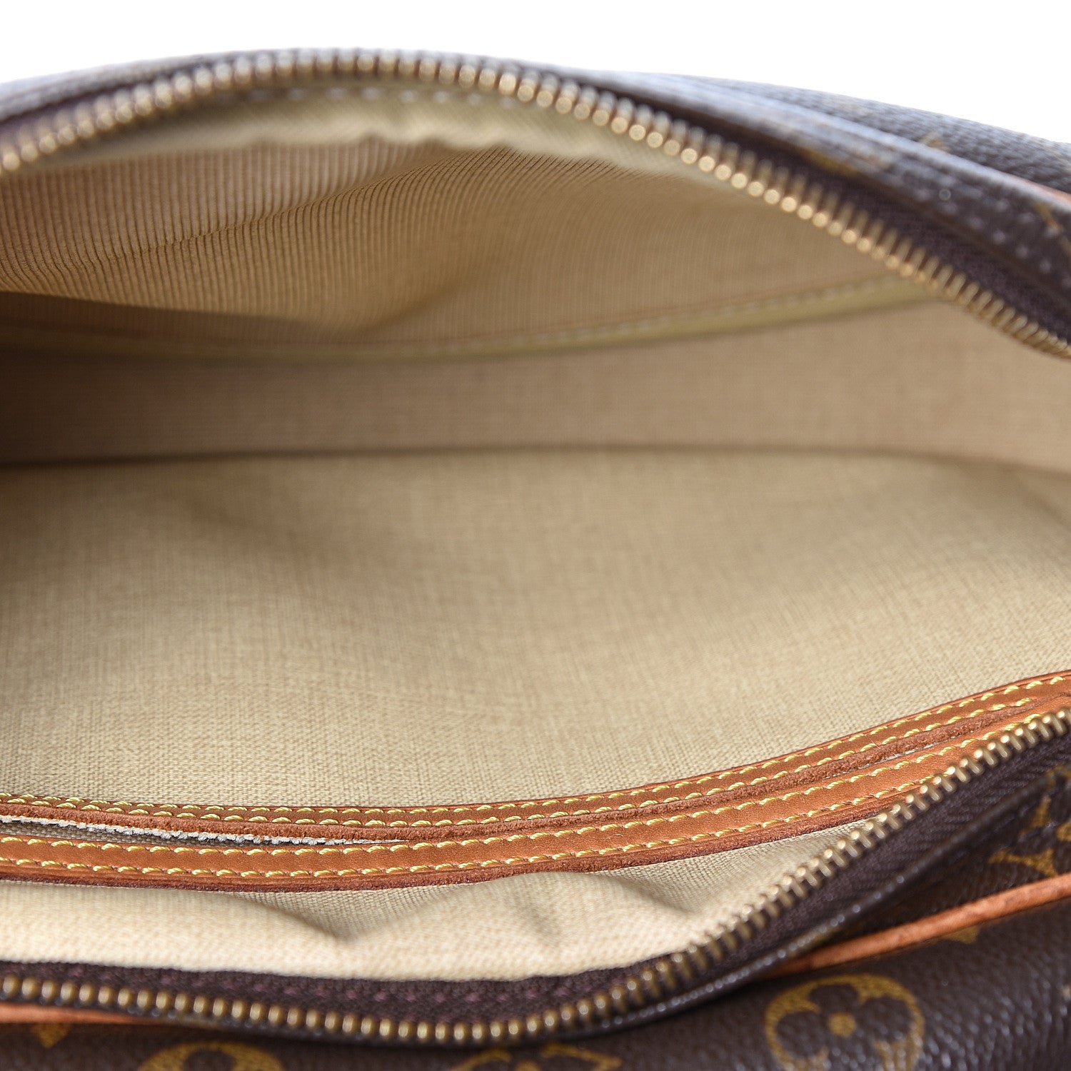 Louis Vuitton Monogram Reporter PM 5 of 9