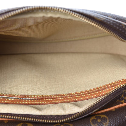 Louis Vuitton Monogram Reporter PM 5 of 9