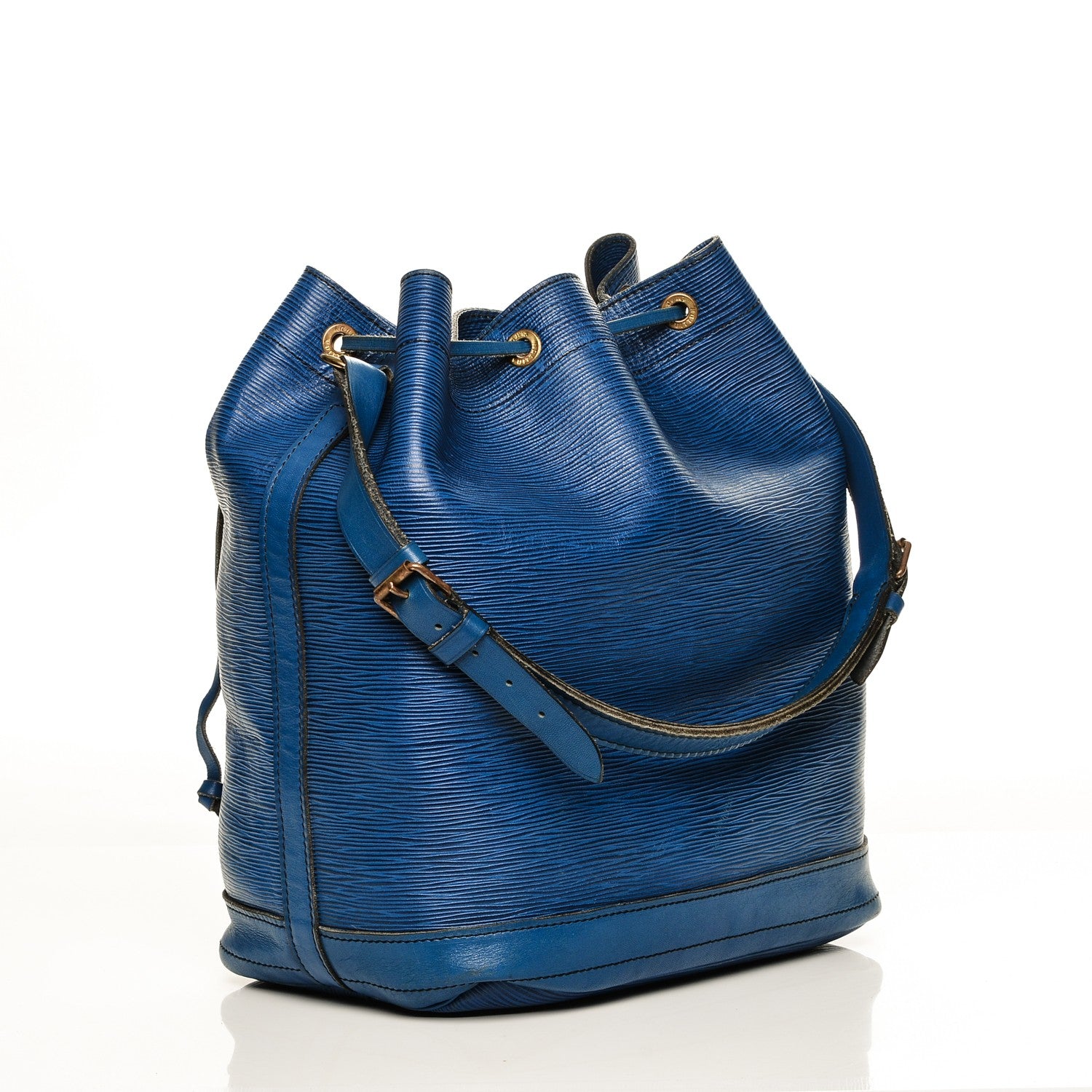 Louis Vuitton Epi Noe Toledo 3 of 11