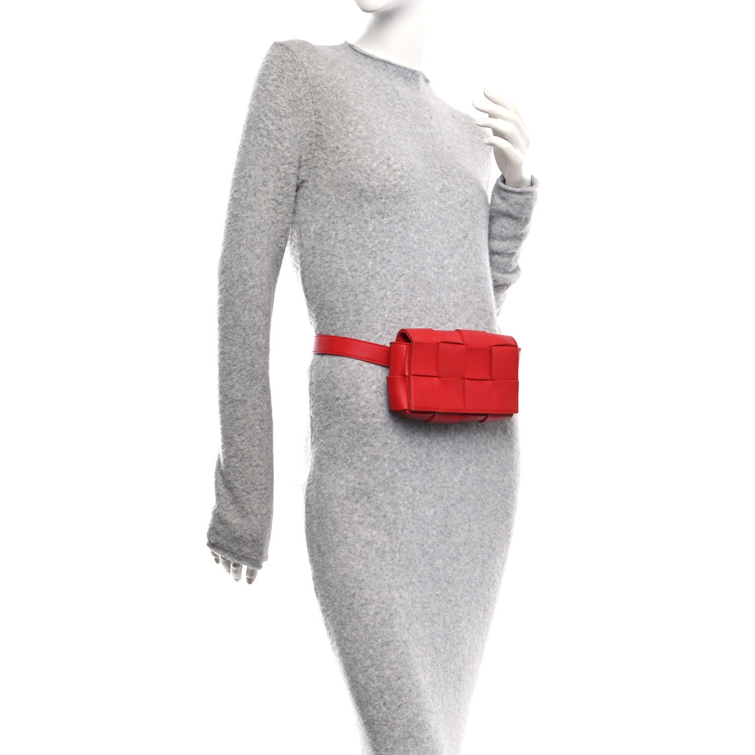 Bottega Veneta Nappa Maxi Intreccio The Belt Cassette Bag Bright Red 2 of 9