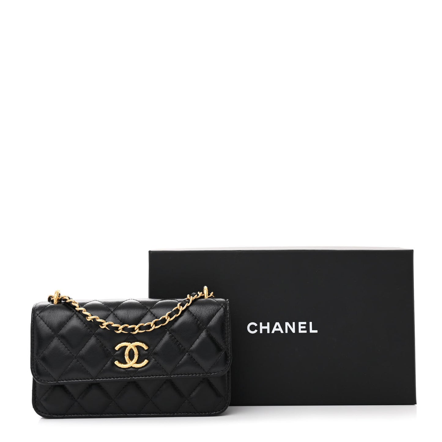 Lambskin Quilted Dynasty Flap Phone Holder With Chain Black