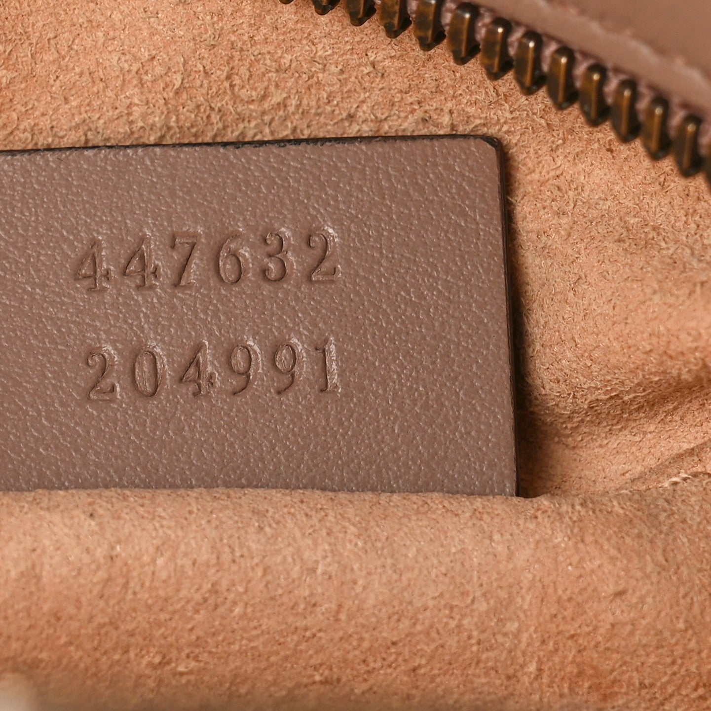 Calfskin Matelasse Small GG Marmont Chain Shoulder Bag Porcelain Rose