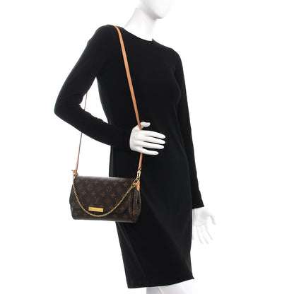 Louis Vuitton Monogram Favorite MM 2 of 8
