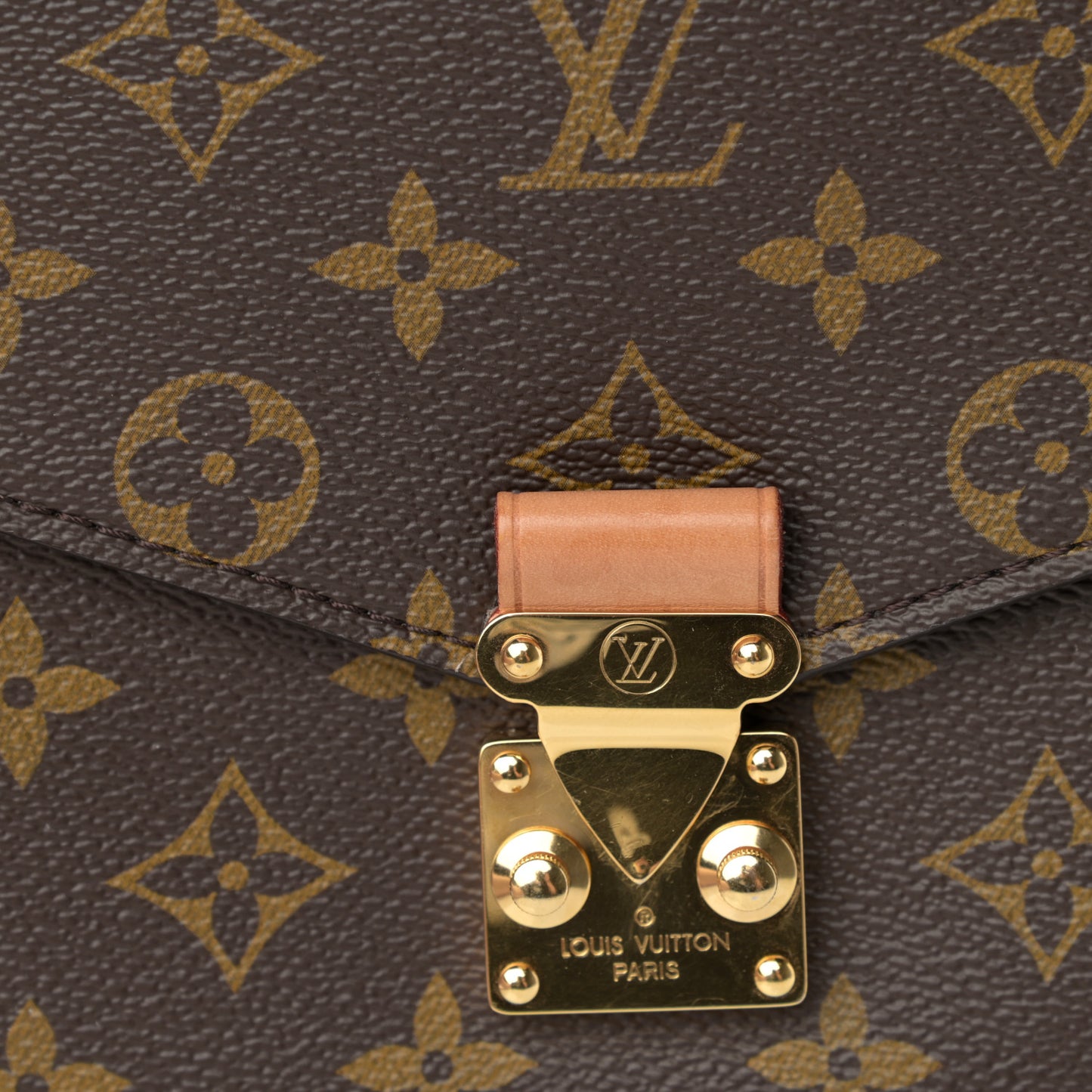 Monogram Pochette Metis