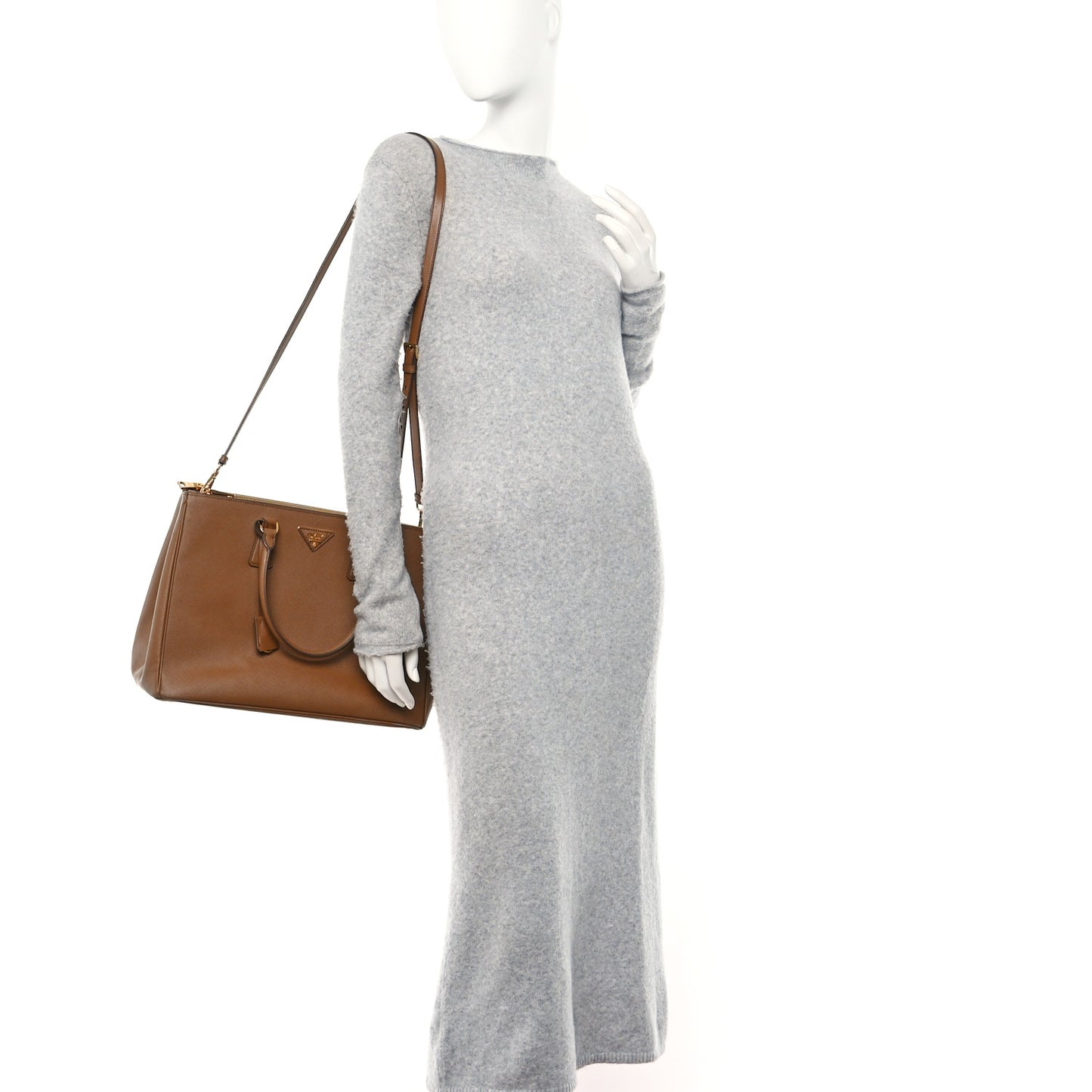 Saffiano Lux Large Galleria Double Zip Tote Cannella