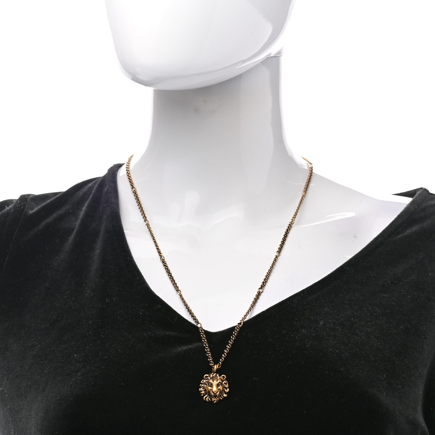 Gucci Metal Lion Head Necklace Gold 2 of 7