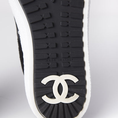 Chanel Suede Calfskin Tweed Womens Slip On Sneakers 36 Black Navy Silver 6 of 9