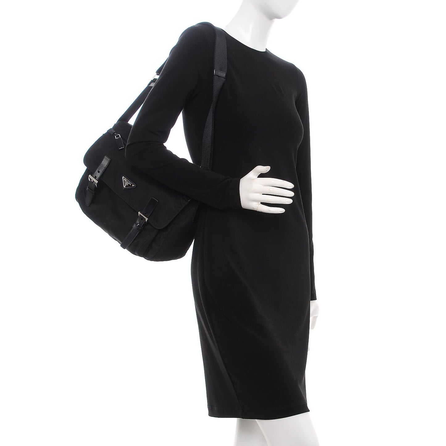 Nylon Vela Messenger Bag Black