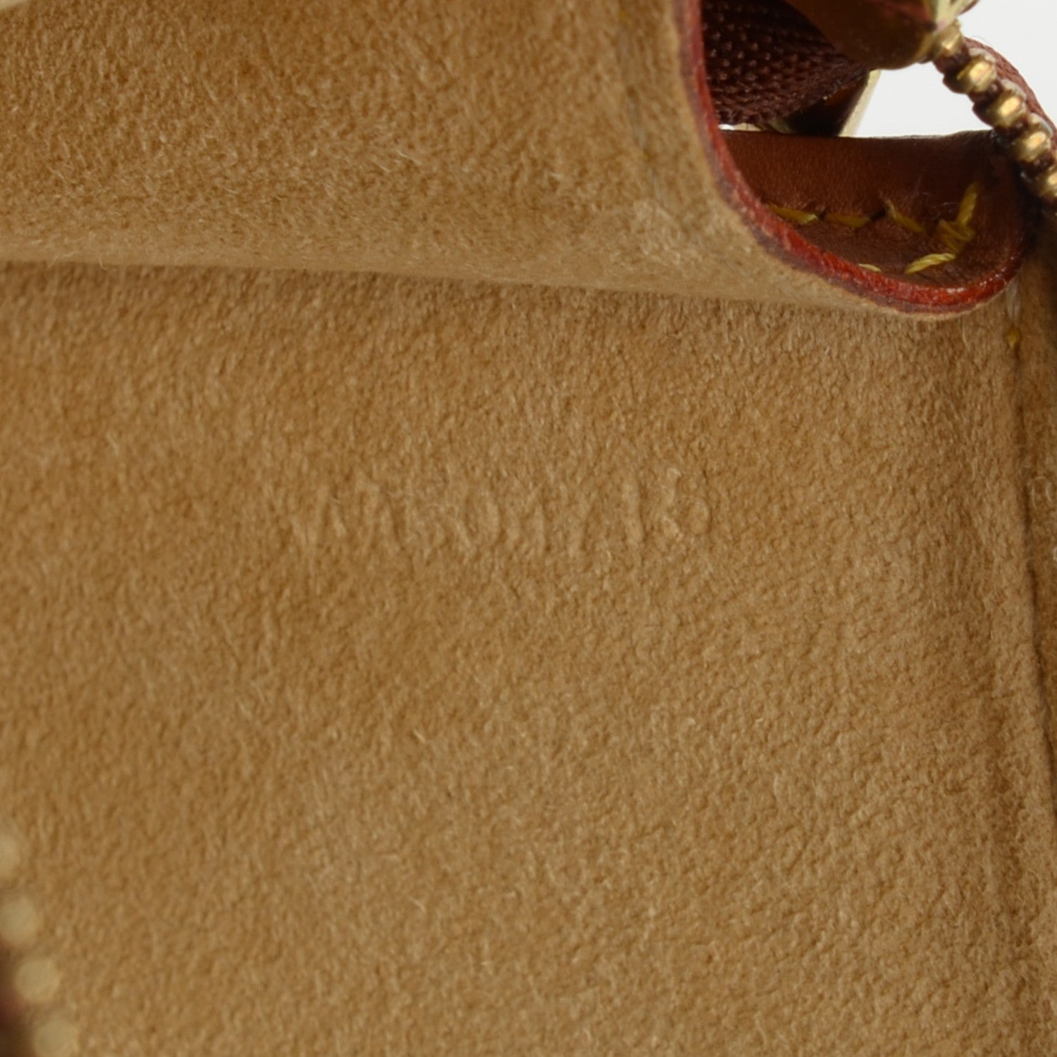 Louis Vuitton Vachetta Pochette Accessories 24 7 of 7