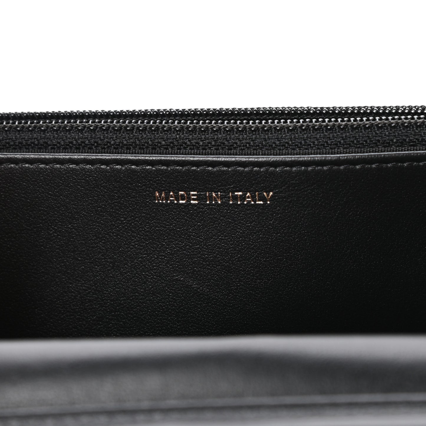 Caviar Quilted CC Filigree Wallet On Chain WOC Black
