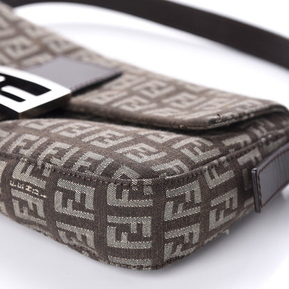 Fendi Zucchino Vitello Baguette Testa di Moro Beige 7 of 9