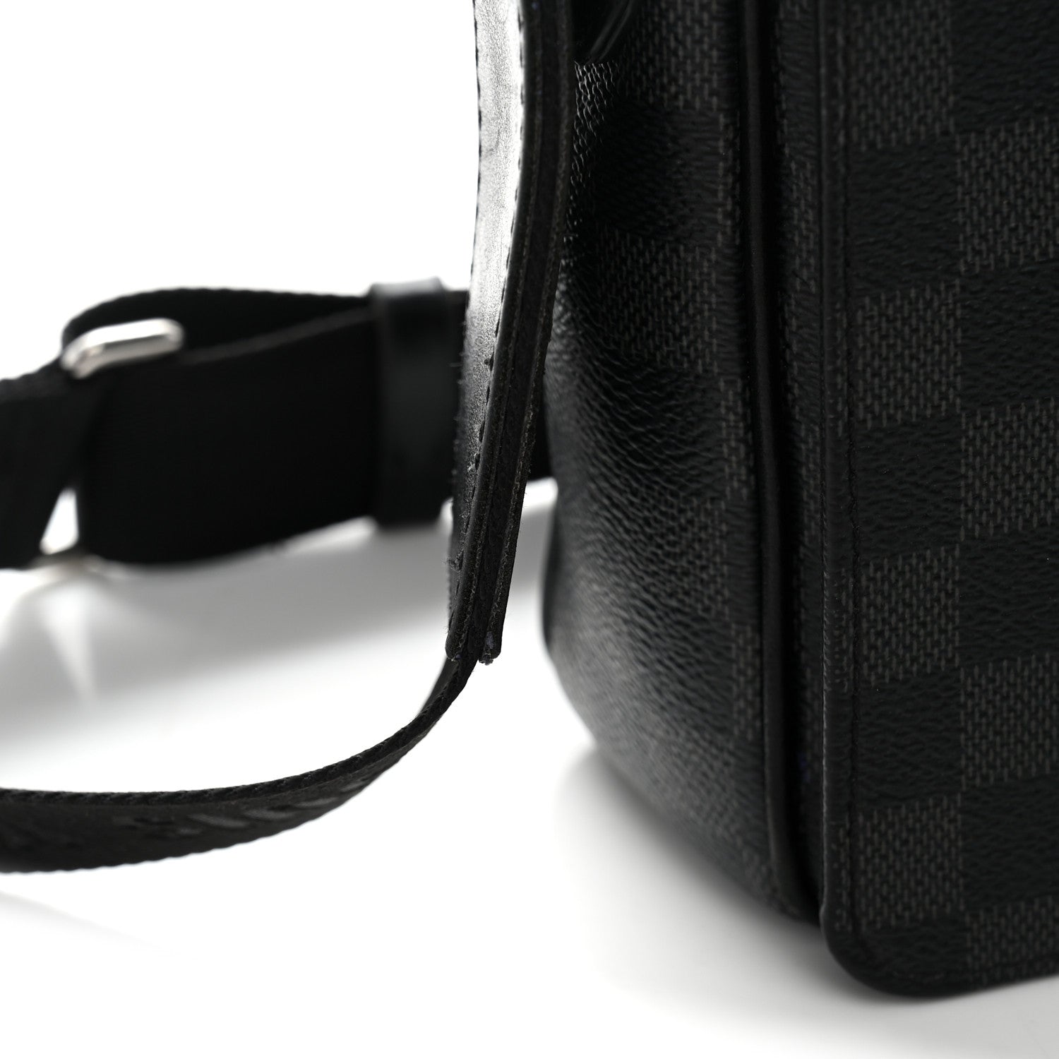 Louis Vuitton Damier Graphite District PM 15 of 15