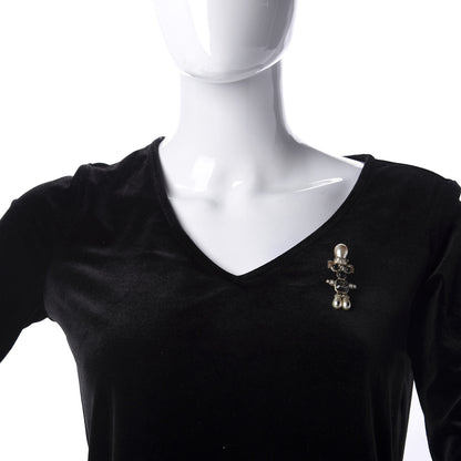 Chanel Gripoix Pearl CC Brooch Black Gold 2 of 5