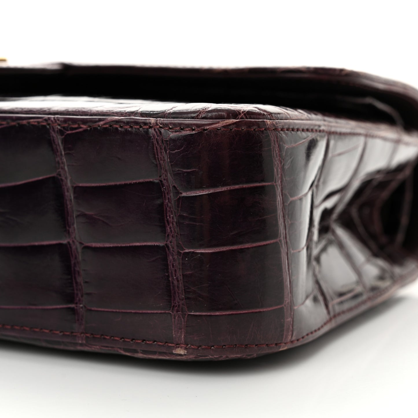 Alligator Medium Double Flap Purple