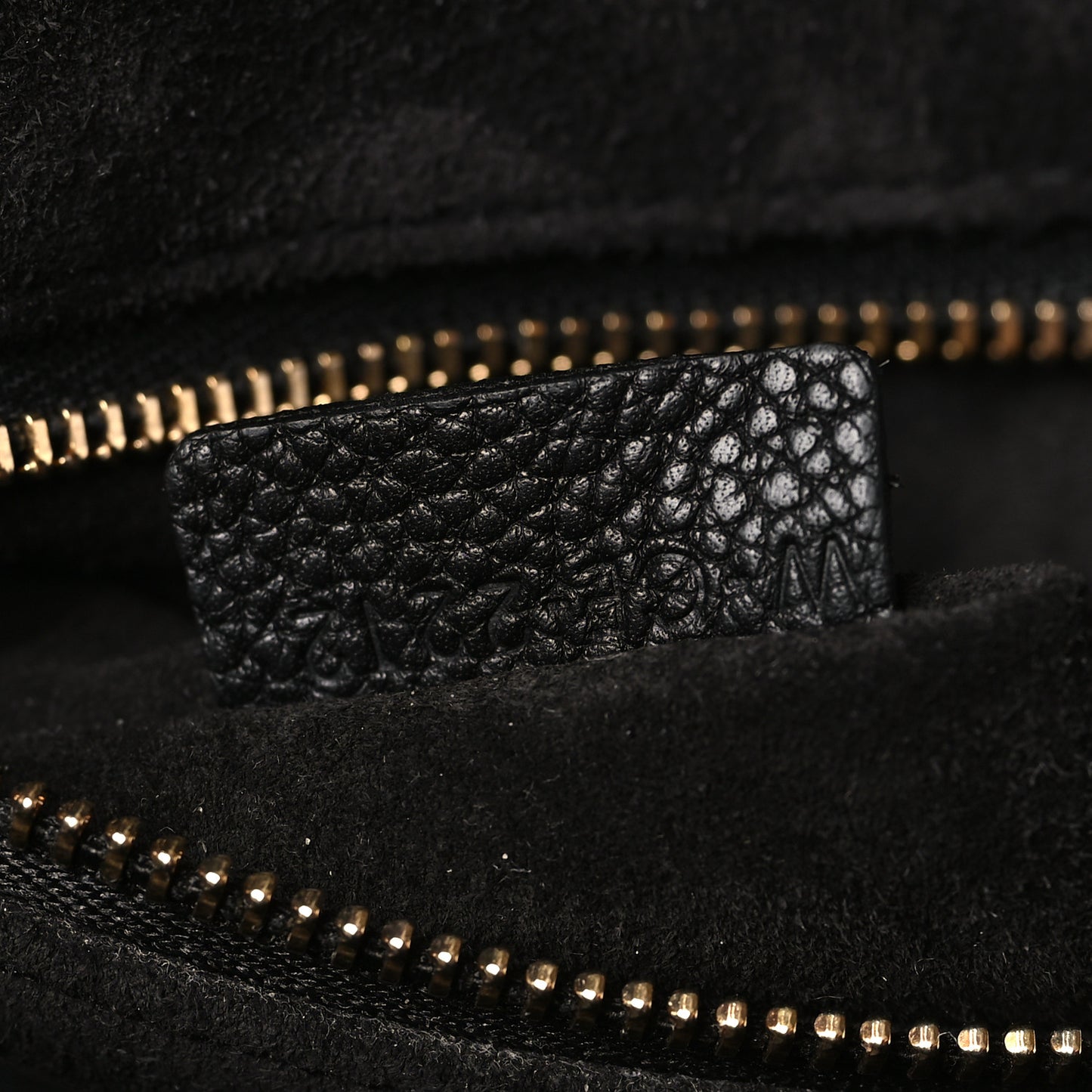 Grained Calfskin Teen Soft 16 Shoulder Bag Black