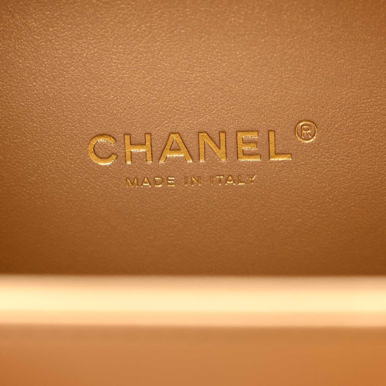 Chanel Lambskin Quilted Golden Plate Vanity Case White Gold 6 of 10