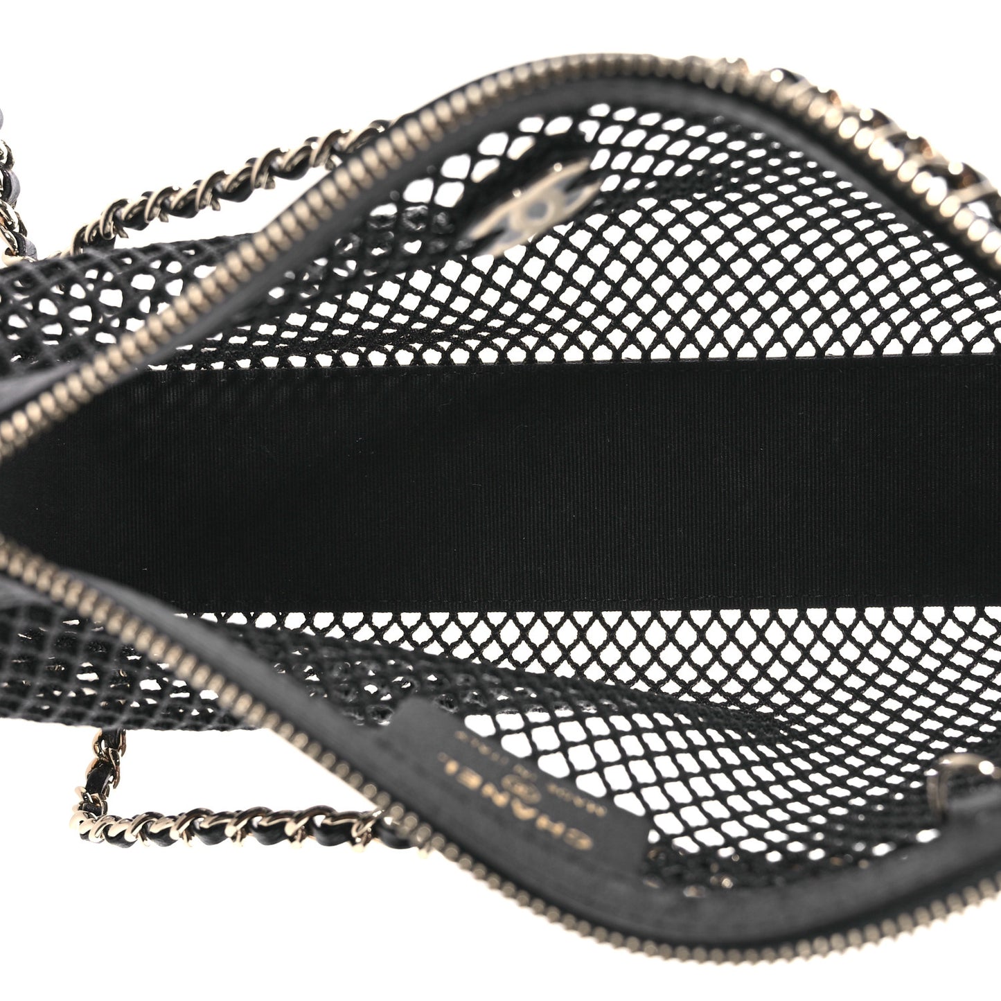 Mesh Shiny Lambskin Clutch With Chain  Black