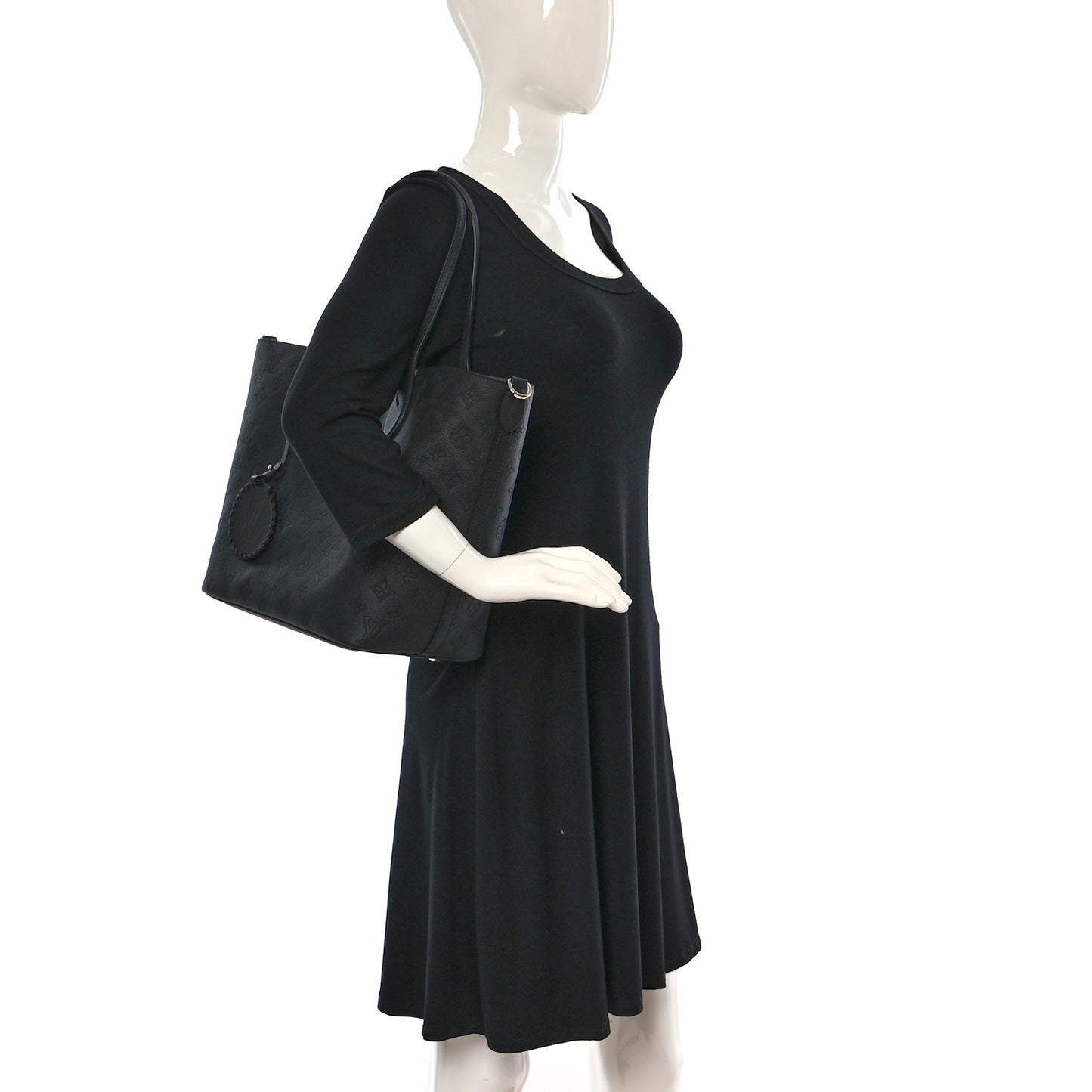Mahina Blossom MM Black