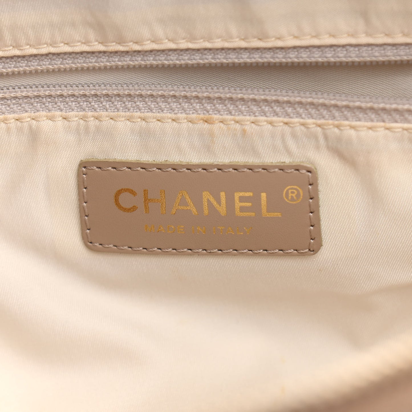 Nylon Travel Bowler Beige
