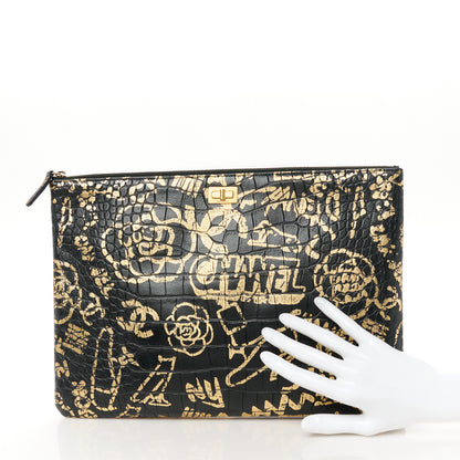 Chanel Calfskin Crocodile Embossed Graffiti 2.55 Medium Cocodile Reissue Cosmetic Case Black Gold 2 of 9