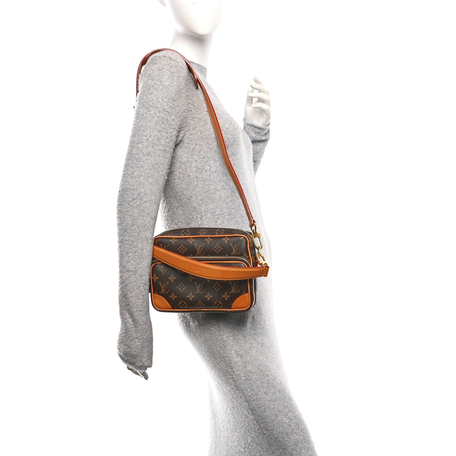 Louis Vuitton Monogram Archive Nil NM 3 of 10